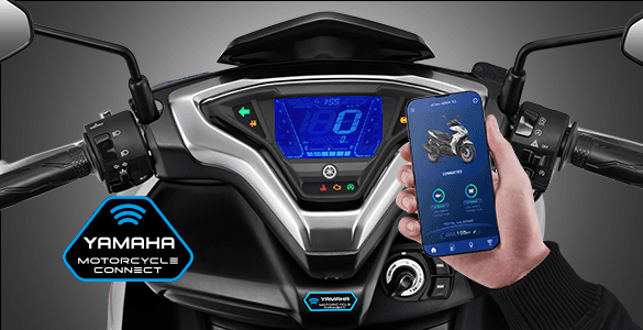 Teknologi modern dan informatif yang menghubungkan antara motor dengan smartphone untuk menginformasikan rekomendasi perawatan, konsumsi BBM, Lokasi parkir terakhir, notifikasi malfungsi, dan lain-lain. *Hanya tersedia di Connected/ABS Version.