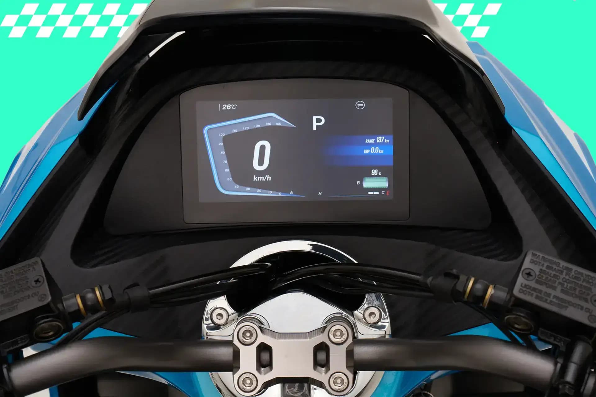 Dynamic TFT LCD yang merupakan panel instrumen digital layar penuh dengan kemampuan adaptif, memberikan informasi berkendara secara dinamis, jelas, dan modern. Fitur ini otomatis menyesuaikan tingkat kecerahan.