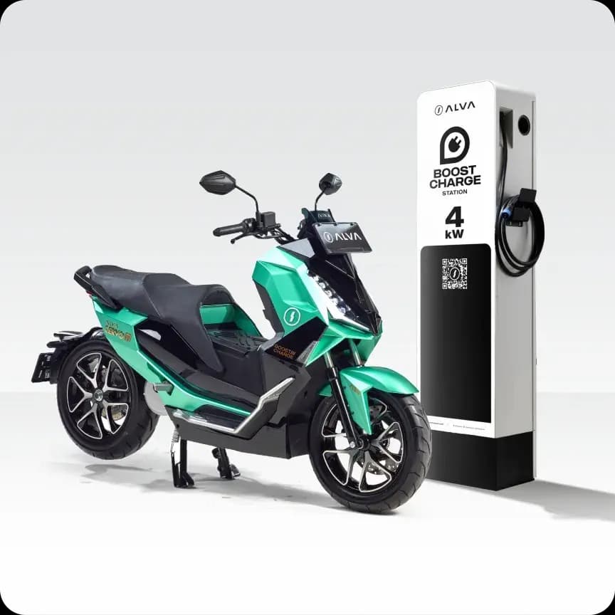Dilengkapi dengan Boost Charge, memiliki kemampuan mengisi daya dari 10% sampai 50% kurang dari 30 menit, memaksimalkan waktu perjalanan Anda.