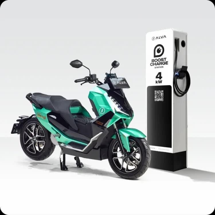 Dilengkapi dengan Boost Charge, memiliki kemampuan mengisi daya dari 10% sampai 50% kurang dari 30 menit, memaksimalkan waktu perjalanan Anda.